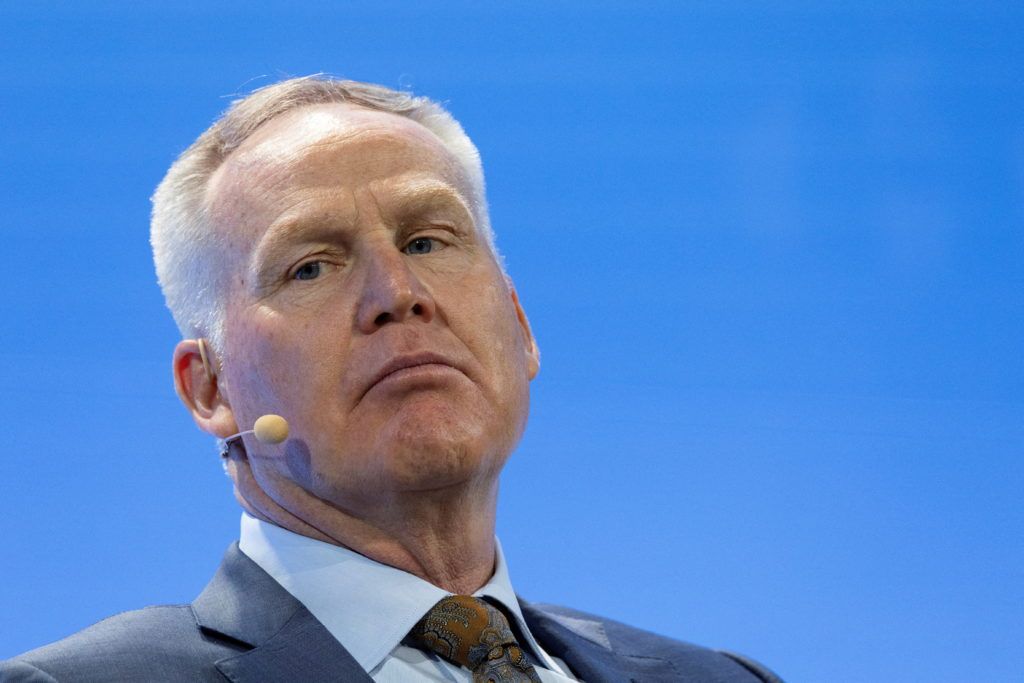 Energy executive Alan Armstrong picked to fill Mullin’s Senate seat through end…