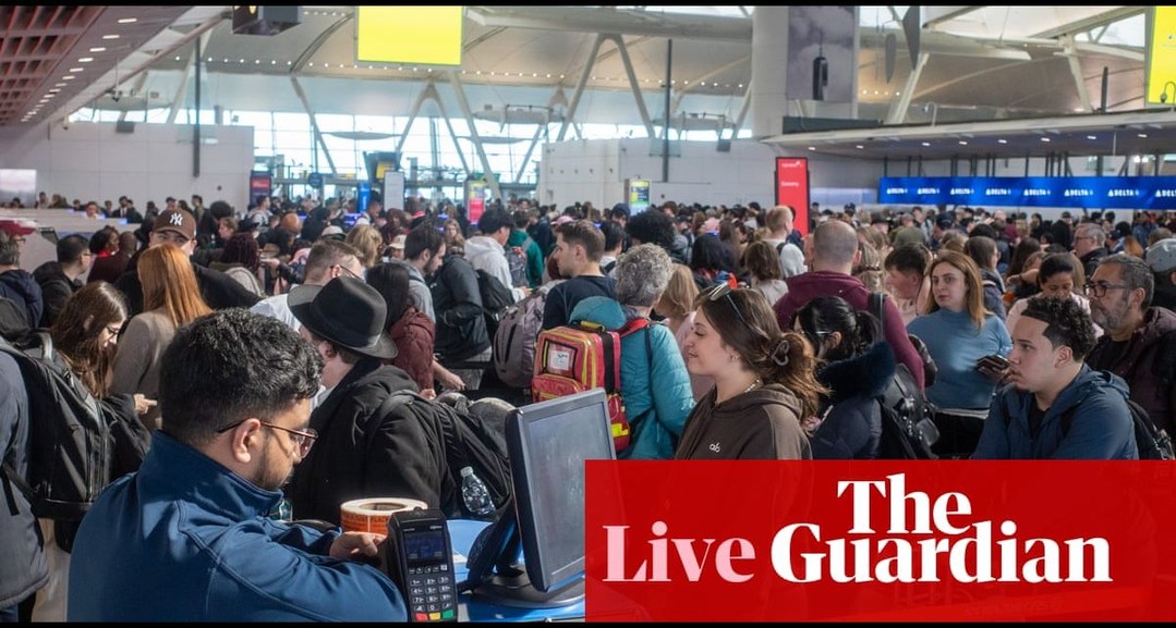‘Emergency situation’: Trump says he will order payments to TSA agents amid…