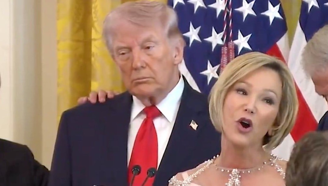 ‘Blasphemous’: MAGA Pastor Gets Holy Hell After Over-The-Top Trump Speech…