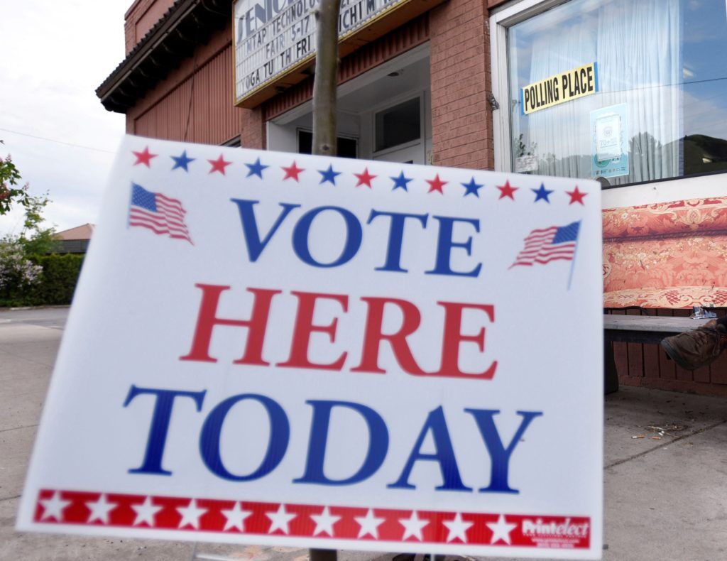 Live Results: Montana midterm primaries http://news.usaunify.org/TSqyYq