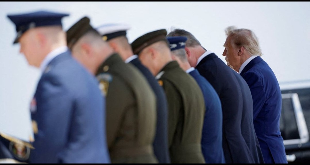 Democrat Rips Trump for ‘Staring Off Into the Abyss’ During Solemn Event…